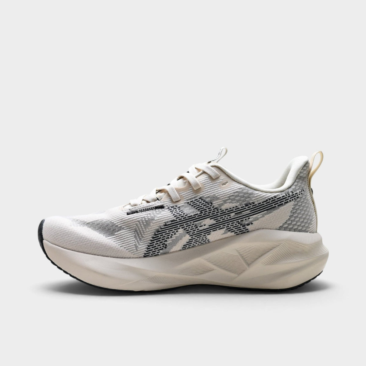 ASICS Novablast 5 Men’s Cushioned Road Running Shoes
